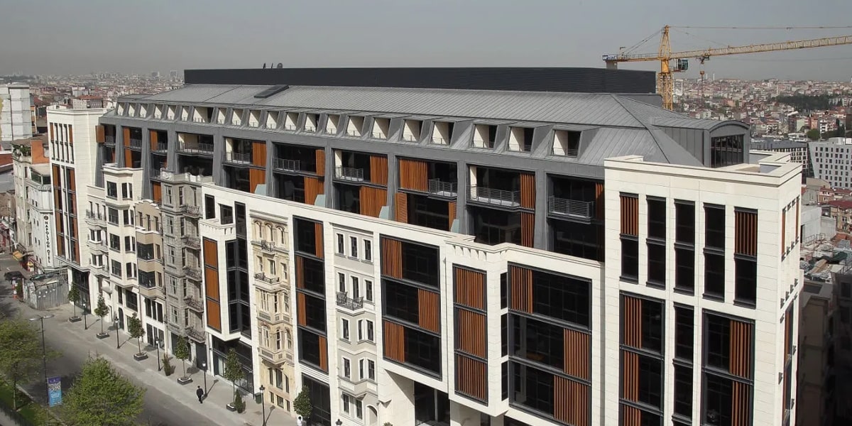 A project in the heart of the historic Taksim area